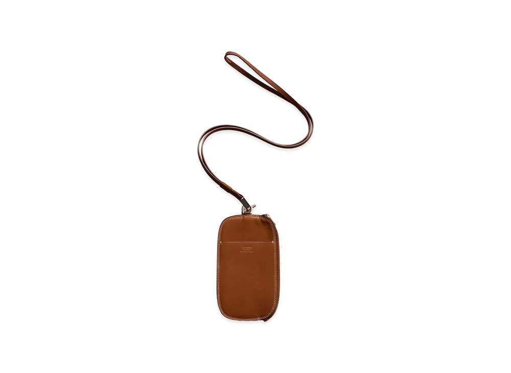 NICENESS Klaus - Long Gadget Case-Long Strap "Cognac"