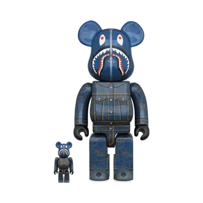Bearbrick BAPE x Levi's 100% & 400%