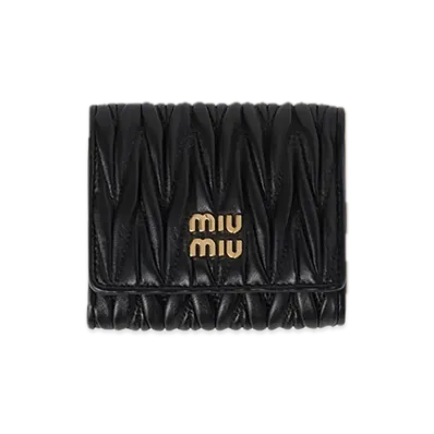 MIU MIU Matelasse Leather Wallet "Black"
