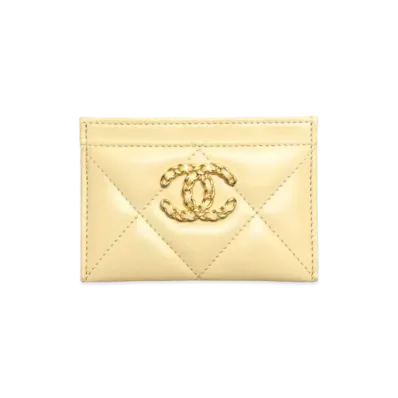 CHANEL Chanel 19 Card Case Lambskin "Light Yellow"