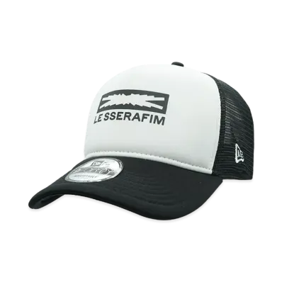 NEW ERA x LE SSERAFIM Trucker Cap 9FORTY A-Frame "Black"