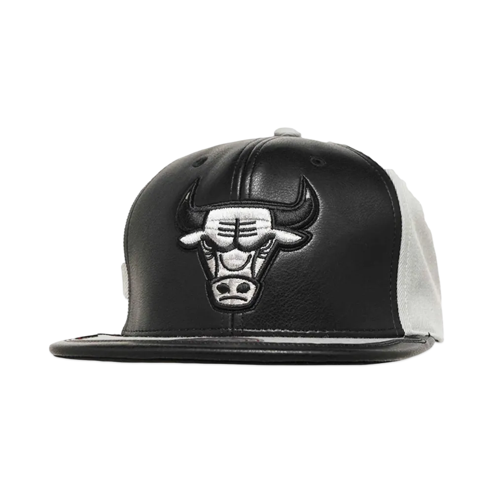 Mitchell&Ness NBA DAY ONE SNAPBACK BULLS "BLACK-GREY"