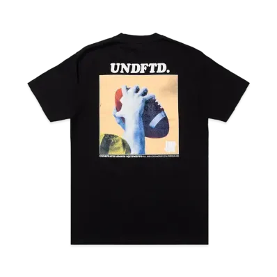 UNDEFEATED QUARTERBACK S/S TEE - 80260 "Black"