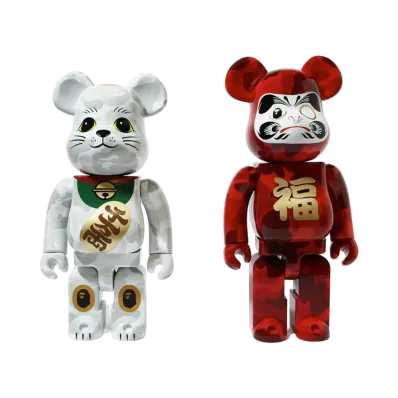 Bearbrick NEW YEAR MANEKINEKO & DARUMA 400%