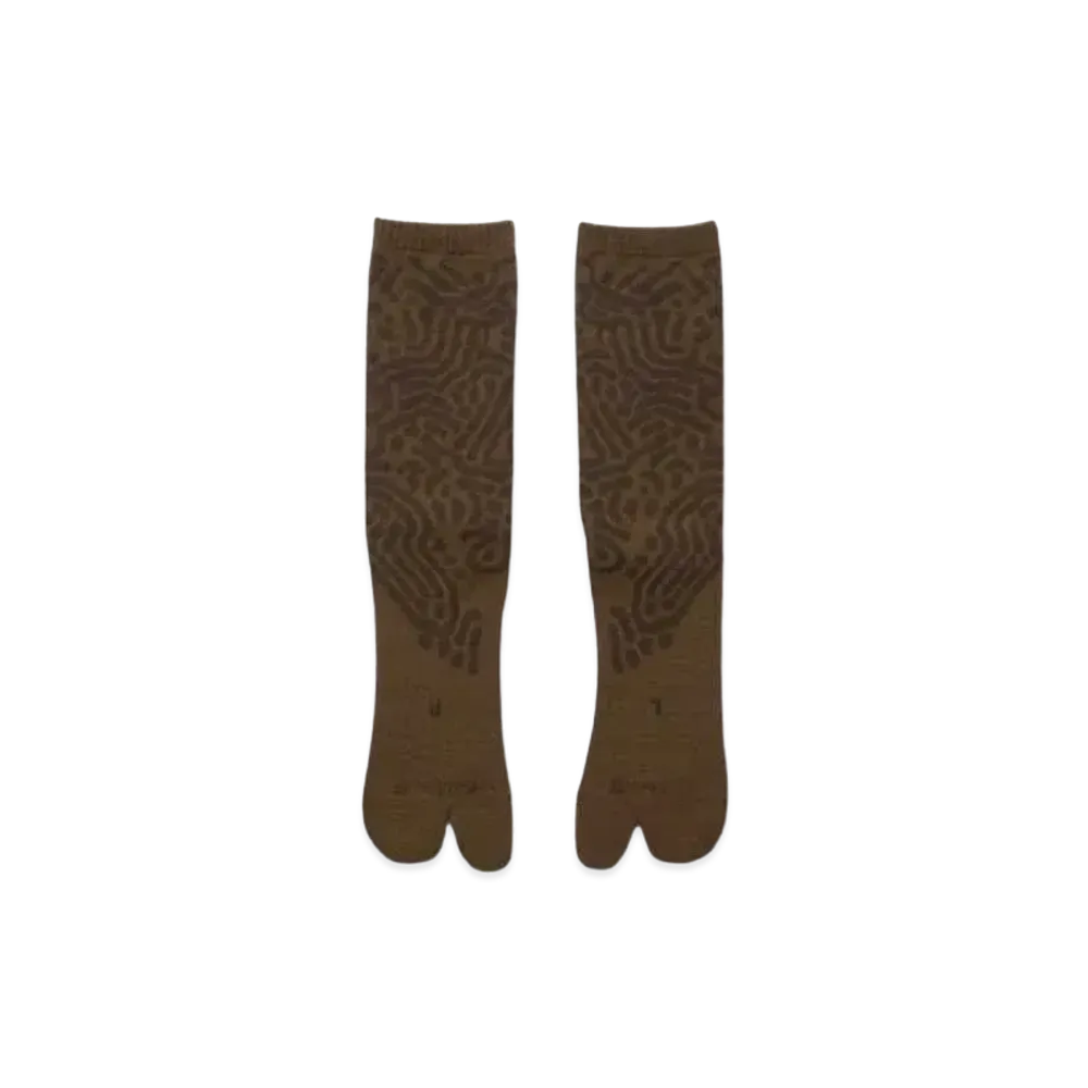 Goldwin 0 Reaction Diffusion Socks (Unisex) "Brown"