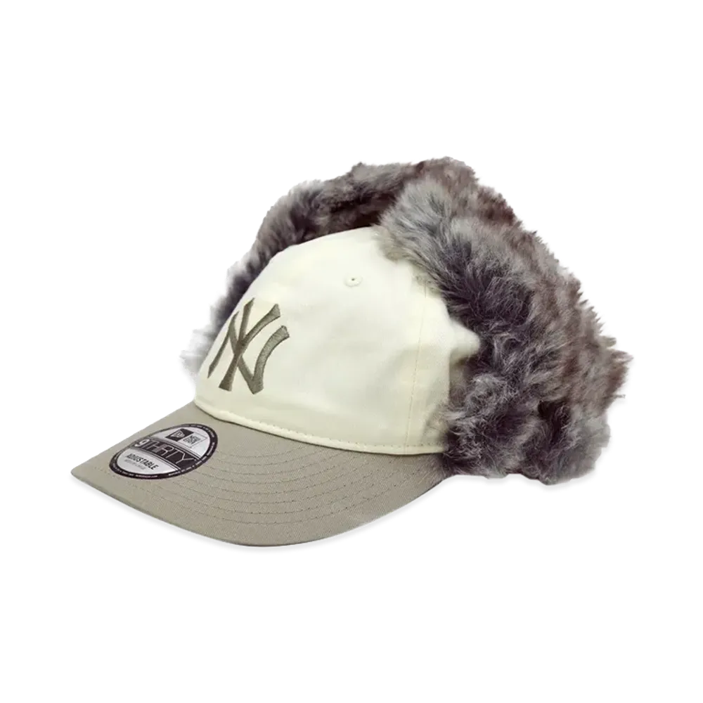 NEW ERA x THE CAP 9Thirty Cozy Flap New York Yankees "Chrome White/Stone"