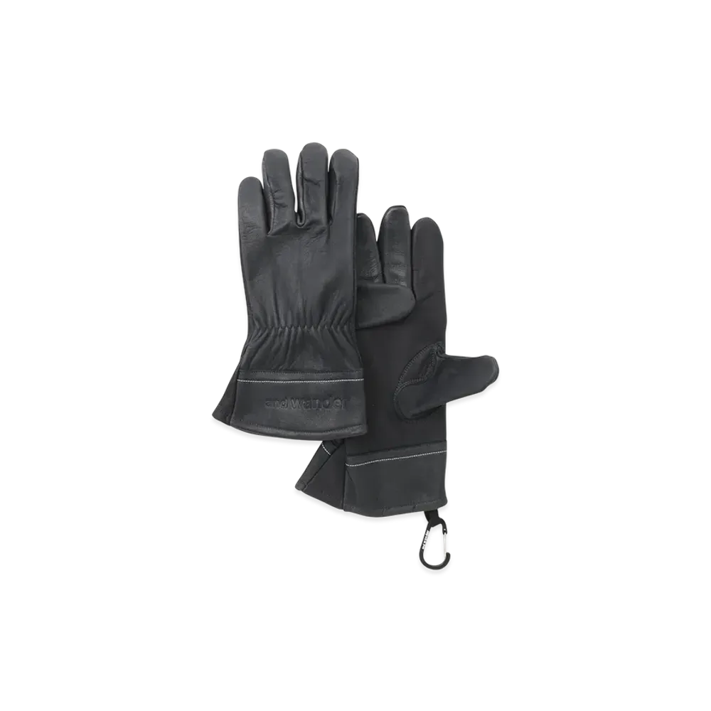 and wander x Grip Swany Takibi Glove "Charcoal"