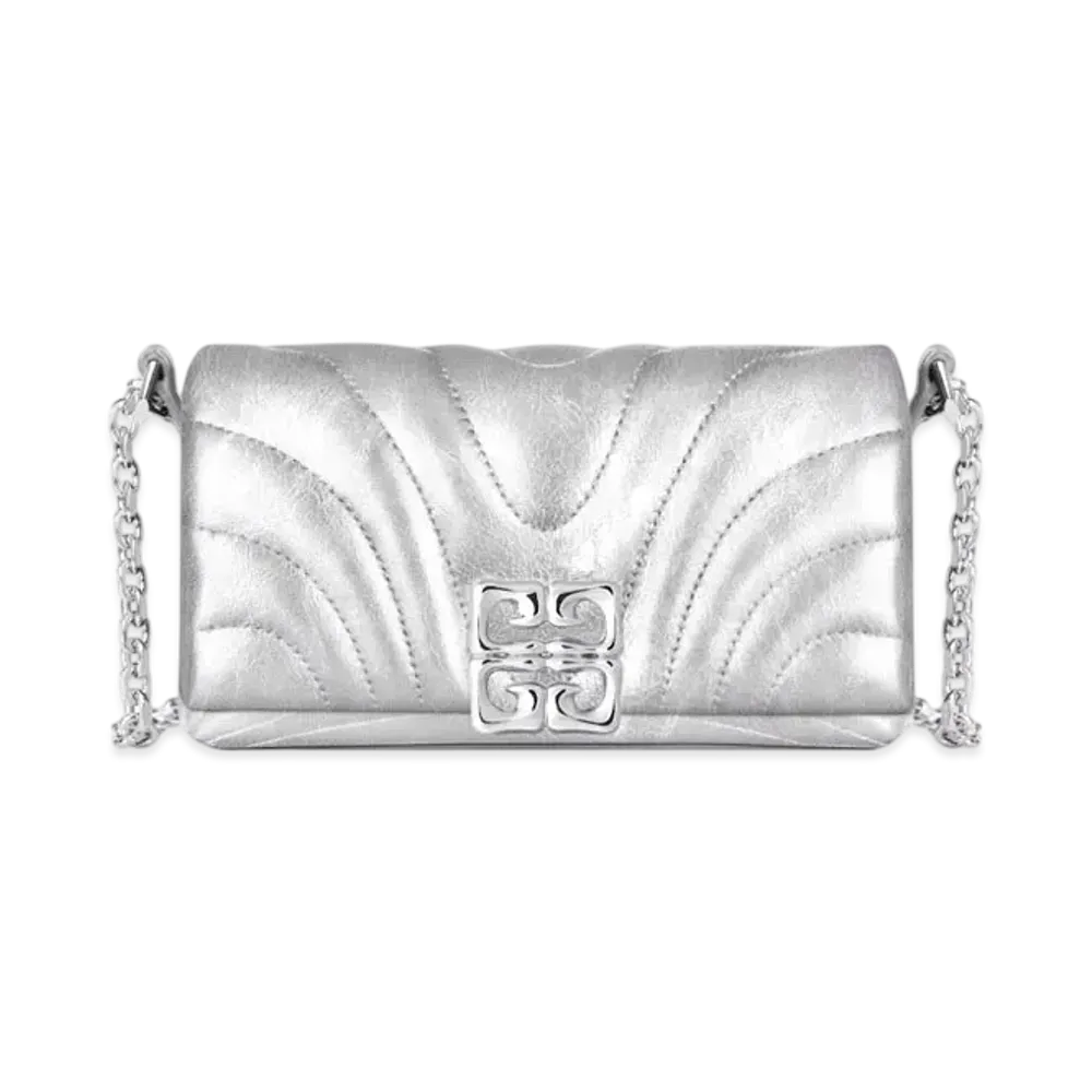 GIVENCHY 4G Liquid Wallet On Chain In Laminated Quilted Leather "Light Silvery"