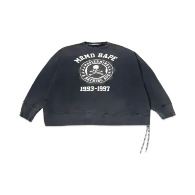 A BATHING APE x mastermind JAPAN Vintage Effect Crewneck "Black"