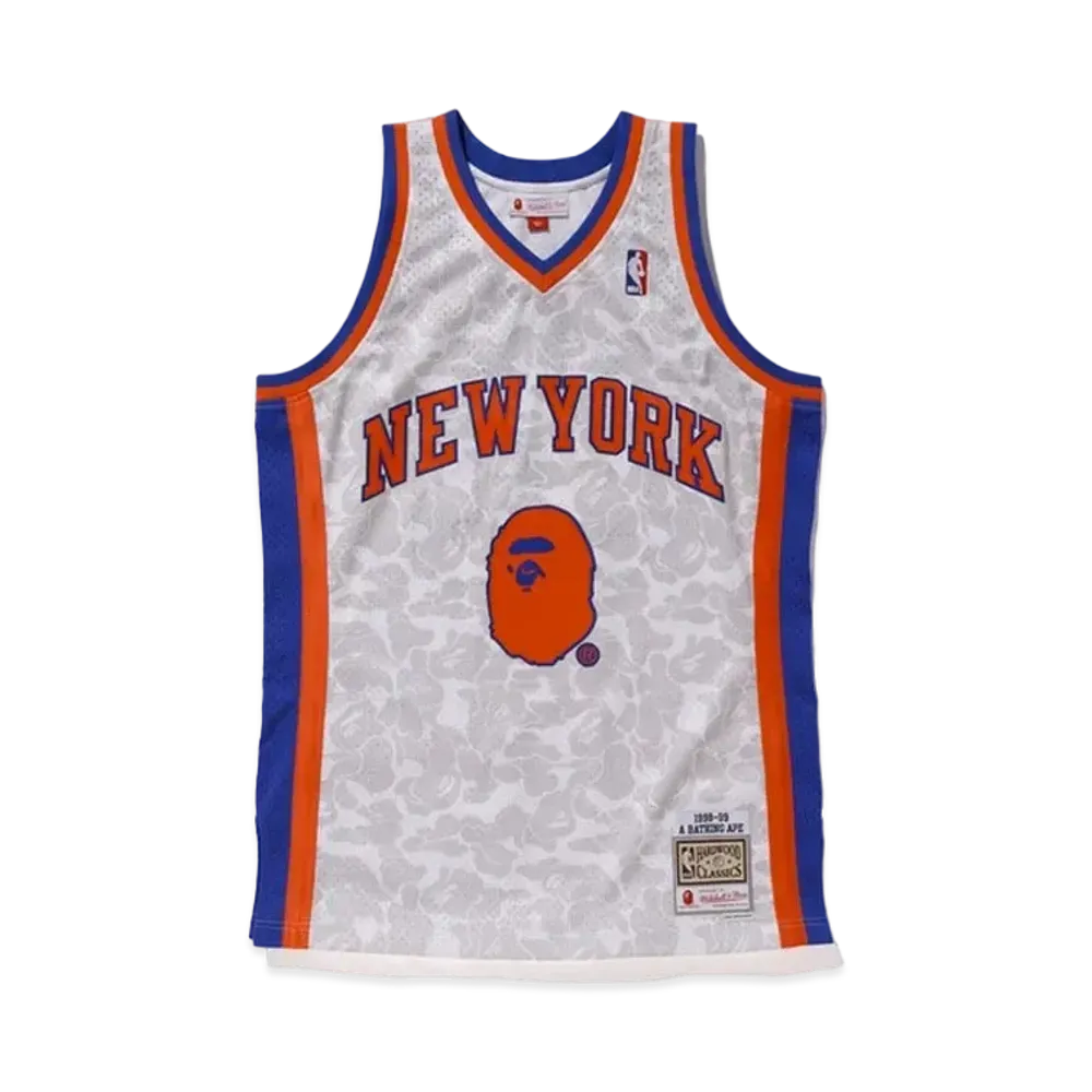 A BATHING APE Mitchell & Ness Knicks ABC Basketball Swingman Jersey "White"