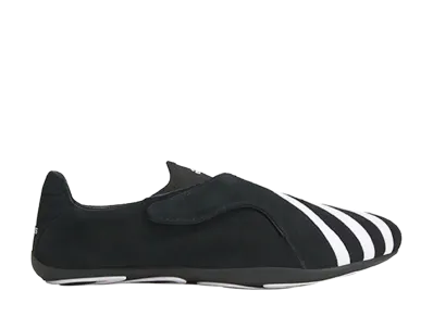 Pharrell Williams × adidas Vario Flat Earther "Black"