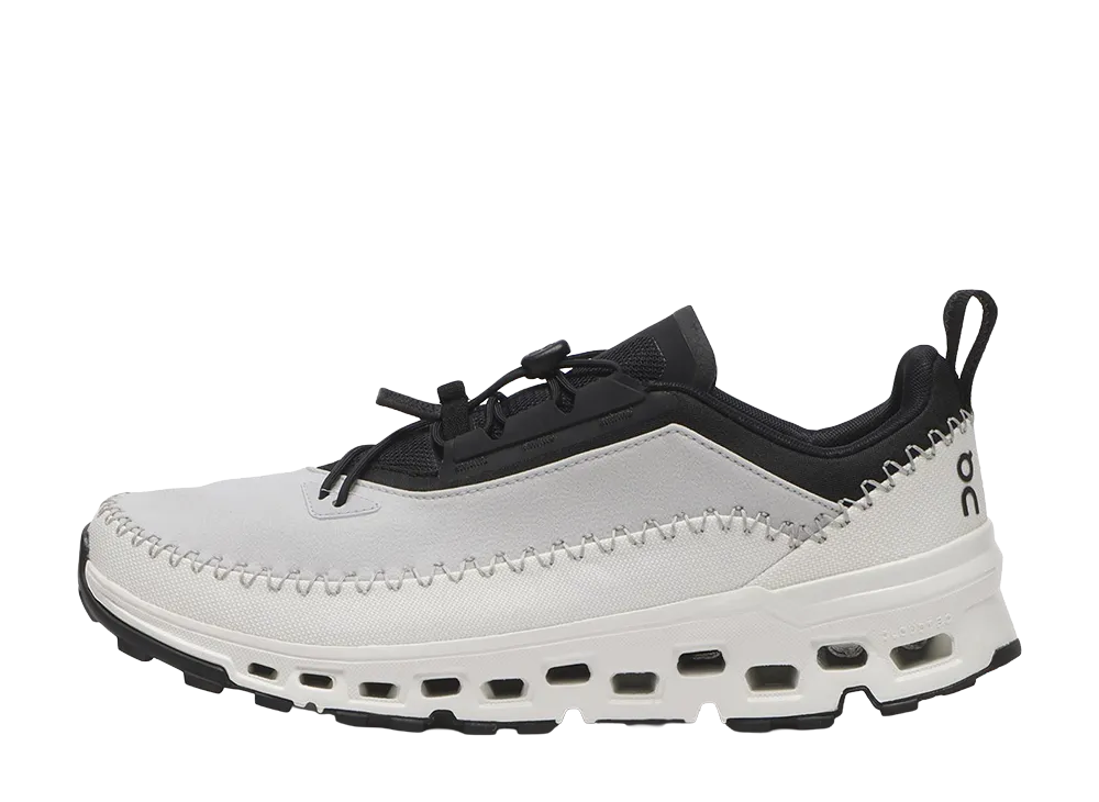 On Cloudaway 2 "Black/Ivory"