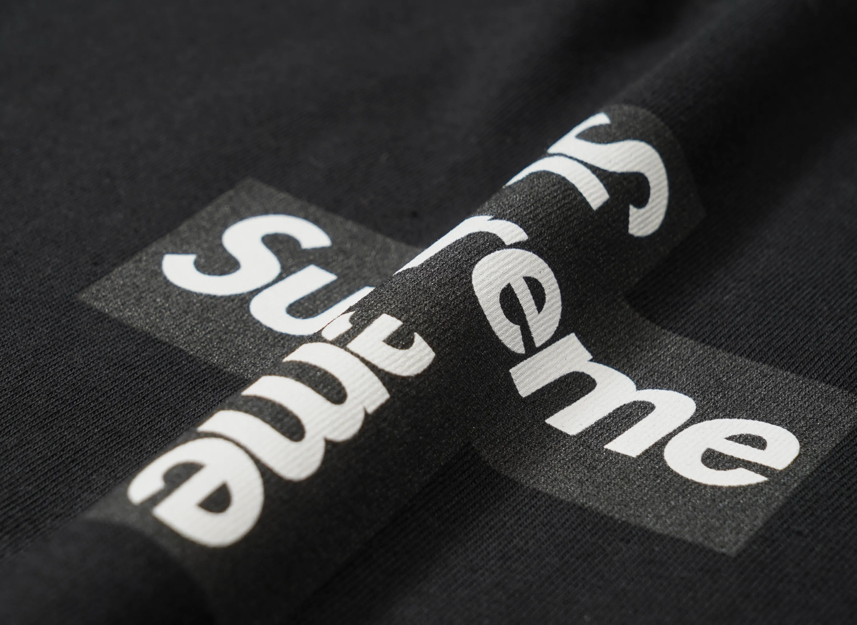 Supreme Cross Box Logo Tee 