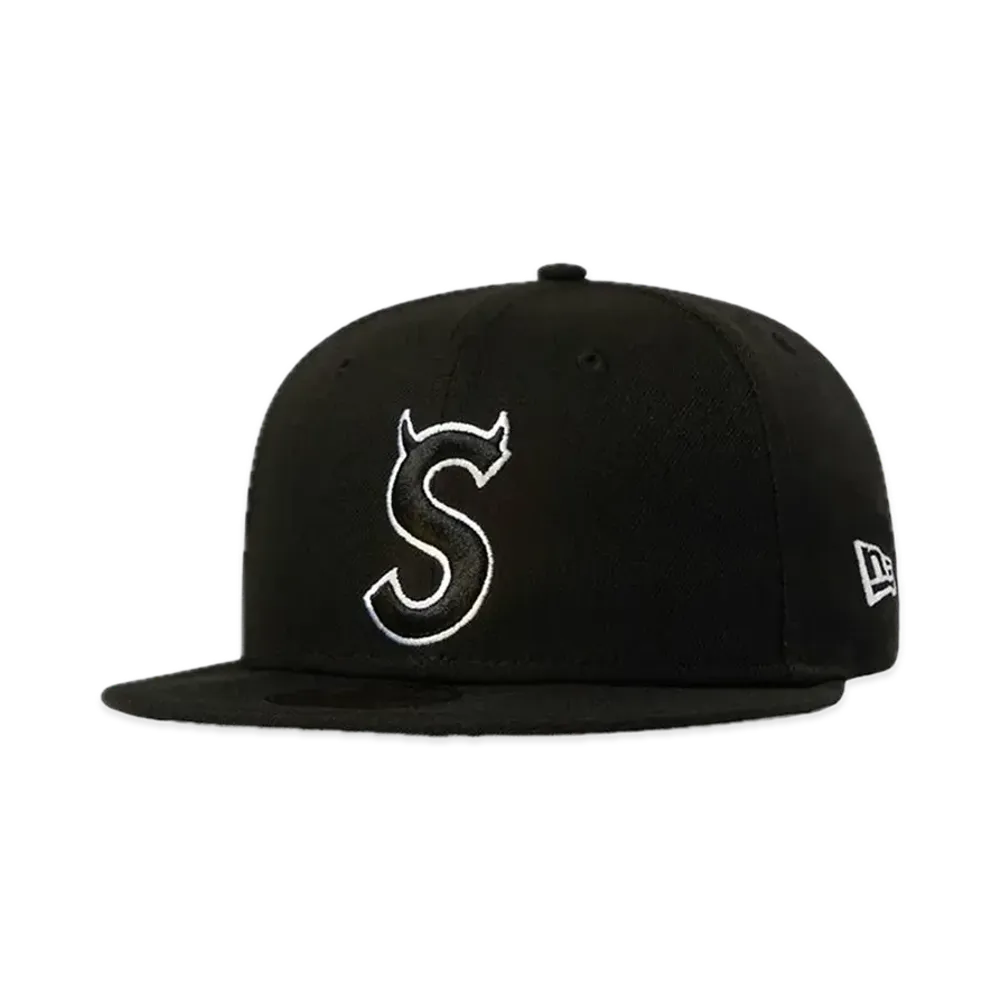 Supreme S Logo New Era "Black" (22FW)