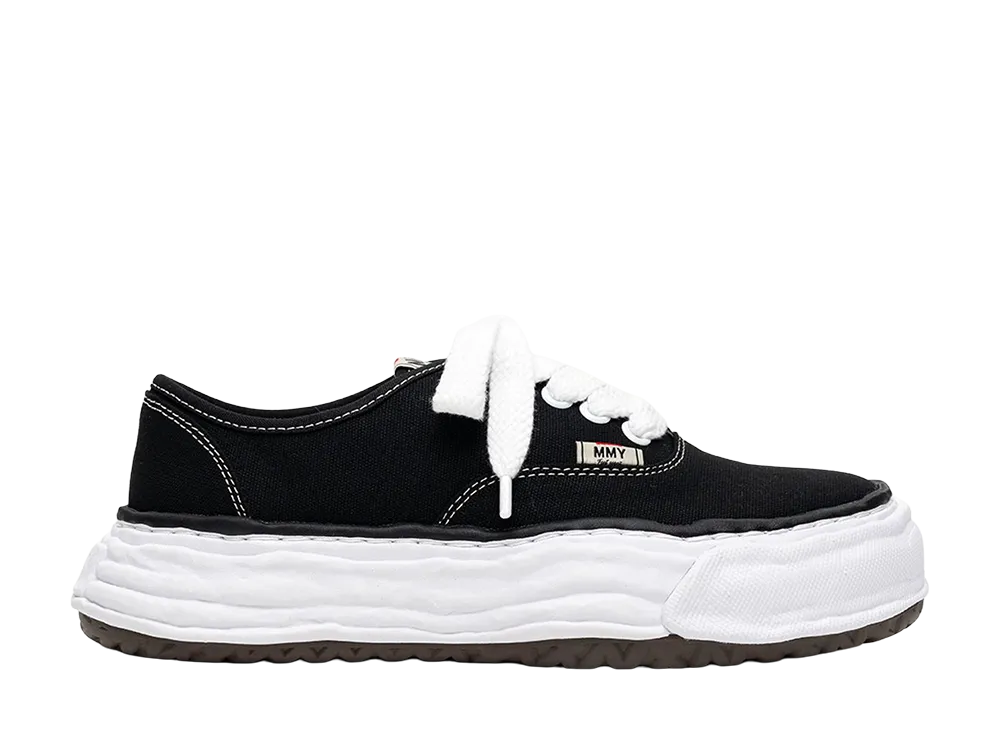 メゾンミハラヤスヒロ ベイカー26 オリジナルソールキャンバスローカットスニーカー "ブラック"