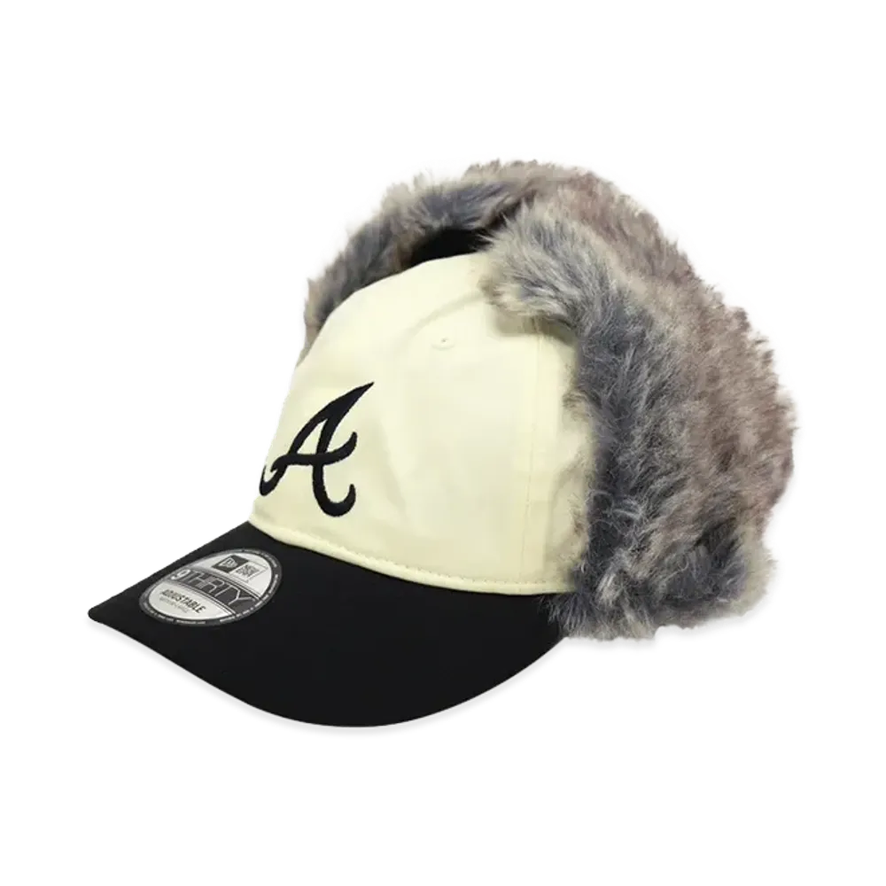 NEW ERA x THE CAP 9Thirty Cozy Flap Atlanta Braves "Chrome White/Black"