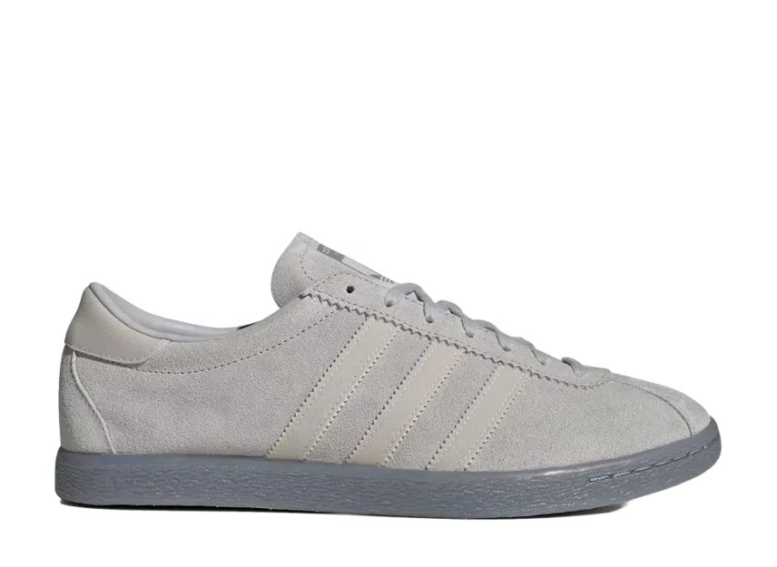 adidas tobacco grey in Silver Green this 70s icon returns from the vast adidas archives to offer a low Crackin adidas advertising of the