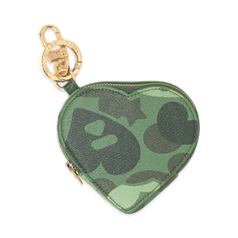 A BATHING APE APEE Camo Heart Coins Bag "Green"