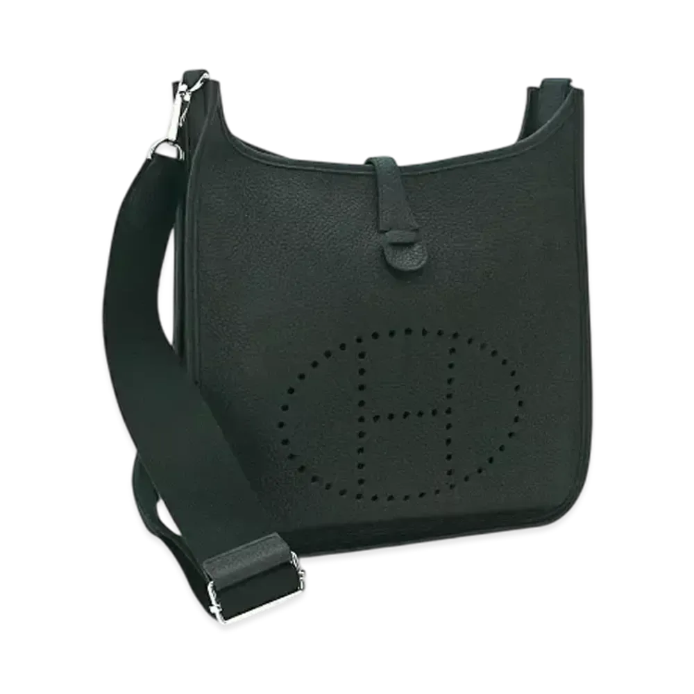 Hermes Evelyne 3 PM 29 Shoulder Bag in Taurillon Clemence with Silver-Tone Hardware "Noir"