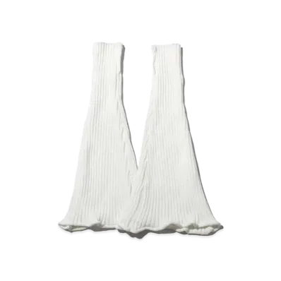 atmos pink Flare Leg Warmers "White"