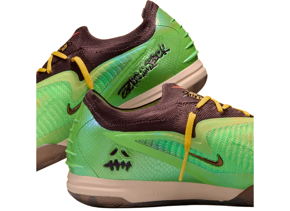 Travis Scott Cactus Jack × Nike Phantom 6 Low Indoor 