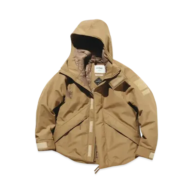 WILD THINGS x nonnative Explorer Puff Jumper Denali Poly Canvas Gore-Tex 2L "Beige"