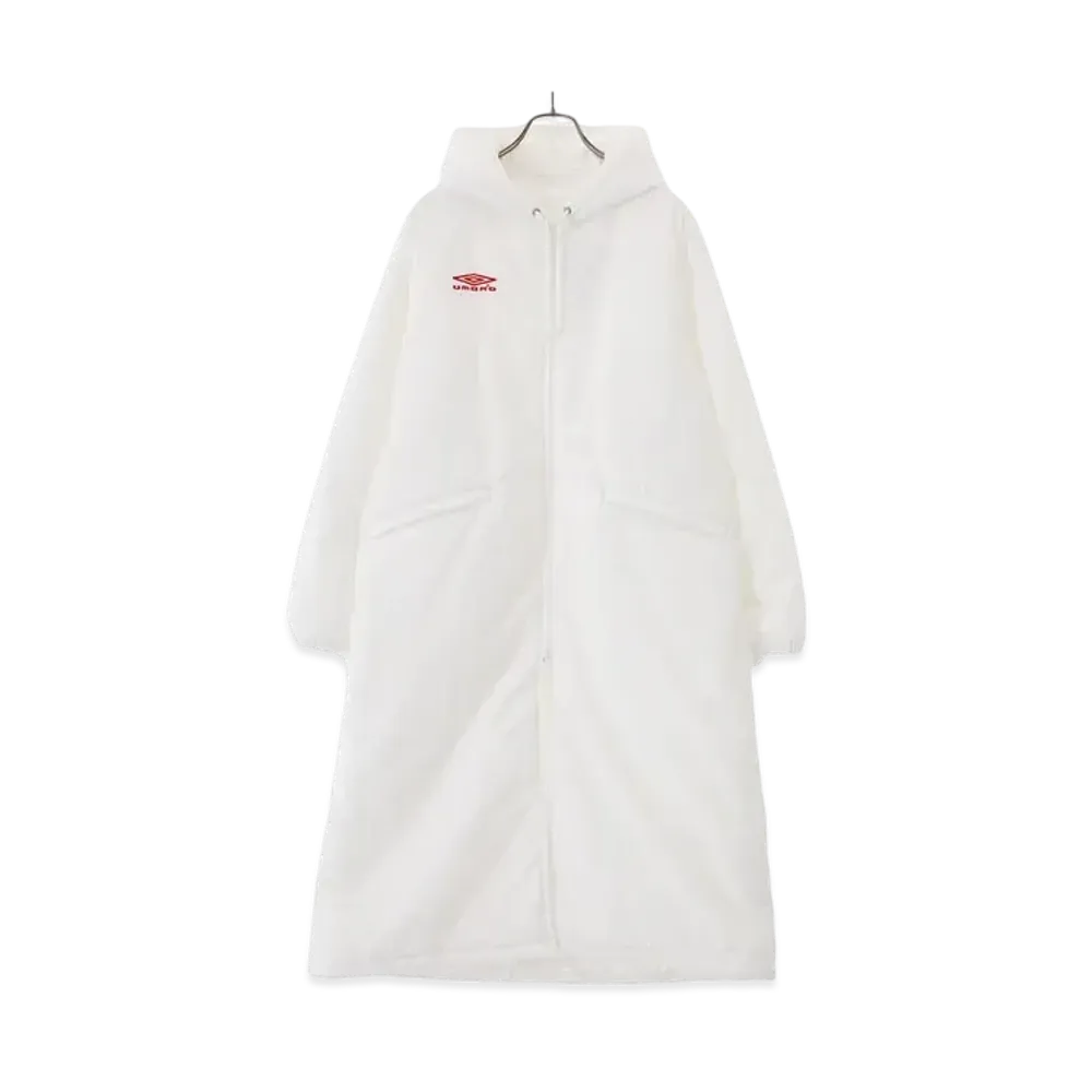 COMOLI x UMBRO FC Bench Coat "White"