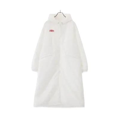 COMOLI x UMBRO FC Bench Coat "White"