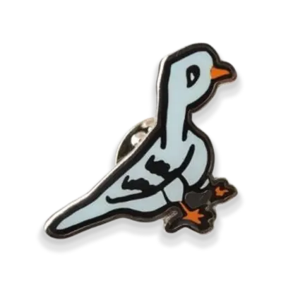 PALACE Pigeon Hole Pin Badge "Grey"
