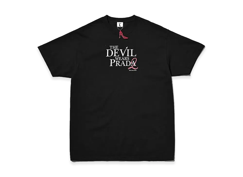 weber x The Devil Wears Prada2 T shirt with Key Chain (Miranda) "Black"