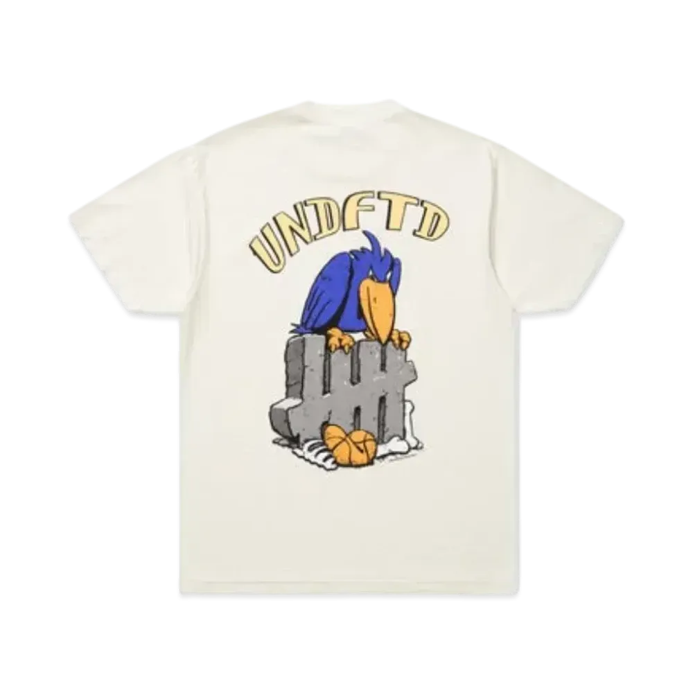 UNDEFEATED Vulture S/S Tee "Off White"