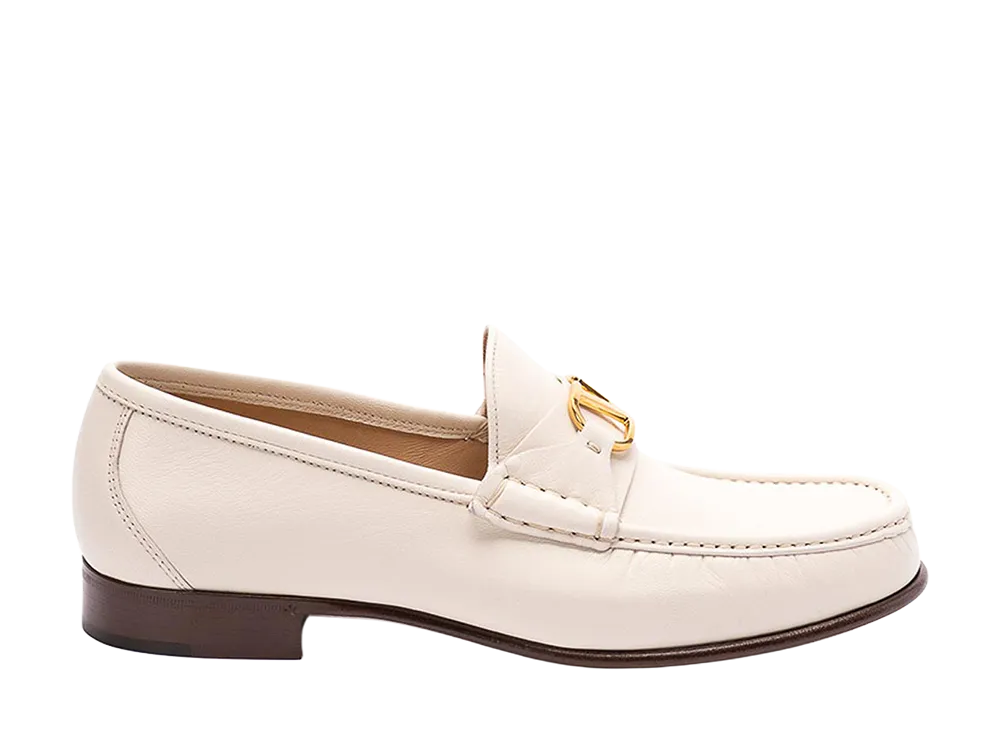 Valentino Garavani Ivory Leather Vlogo Signature Loafers "White"