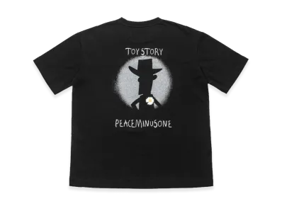 PEACEMINUSONE x Toy Story THE FIRST FAN T-Shirt 02 "Black" / G-DRAGON