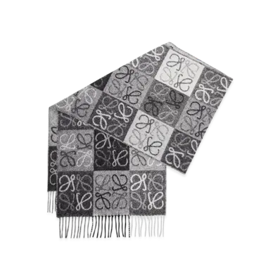 LOEWE Checkerboard Scarf "Black/White"