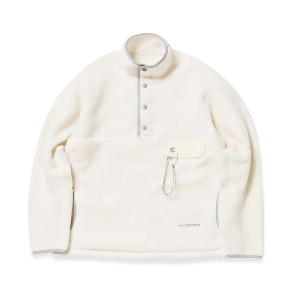and wander Wool Fleece Pullover "Off White"