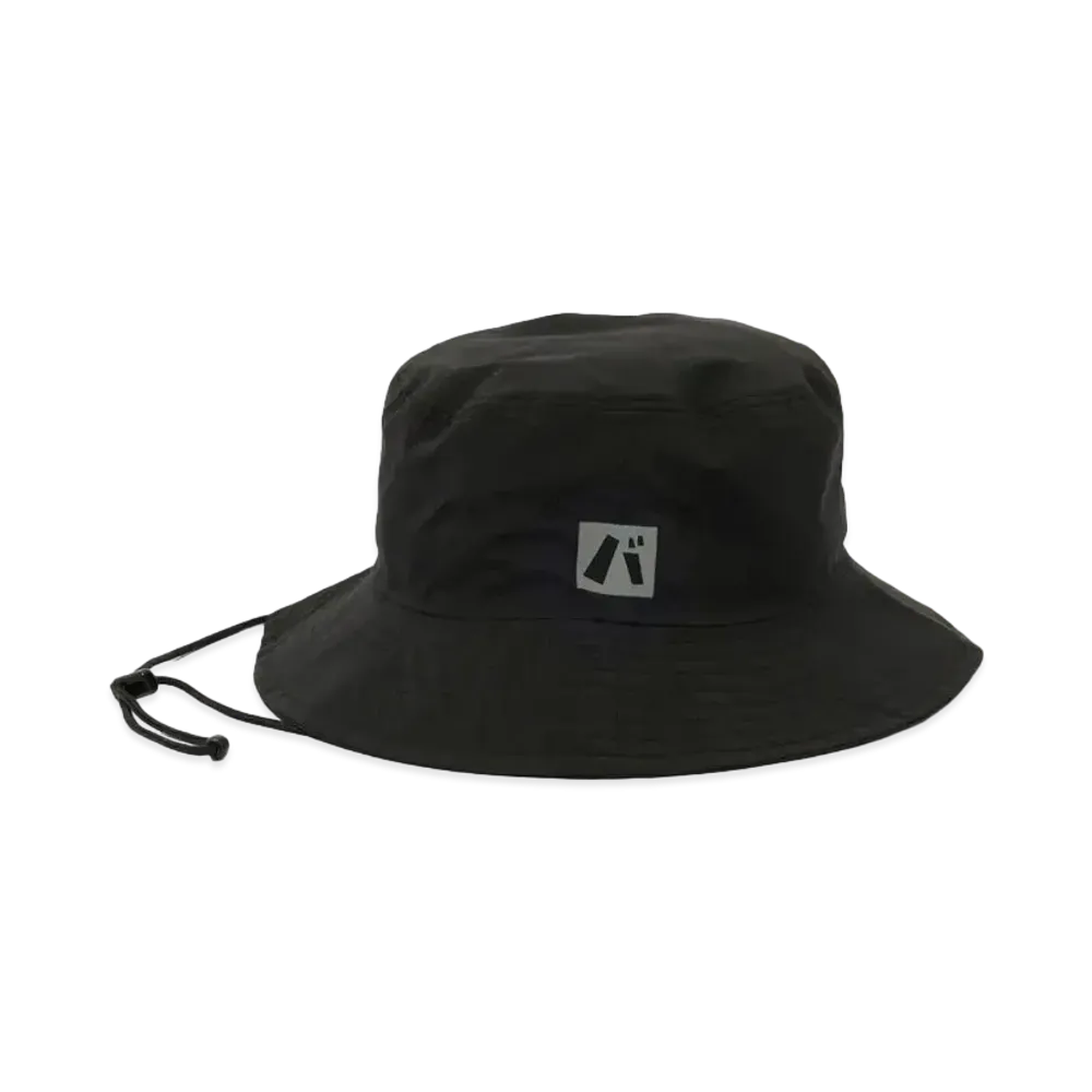 NEW ERA x BANANAMAN Reflector Hat "Black"