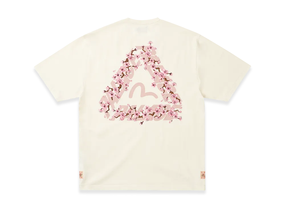 PALACE x EVISU Heavy Wash T Shirt "Off White"