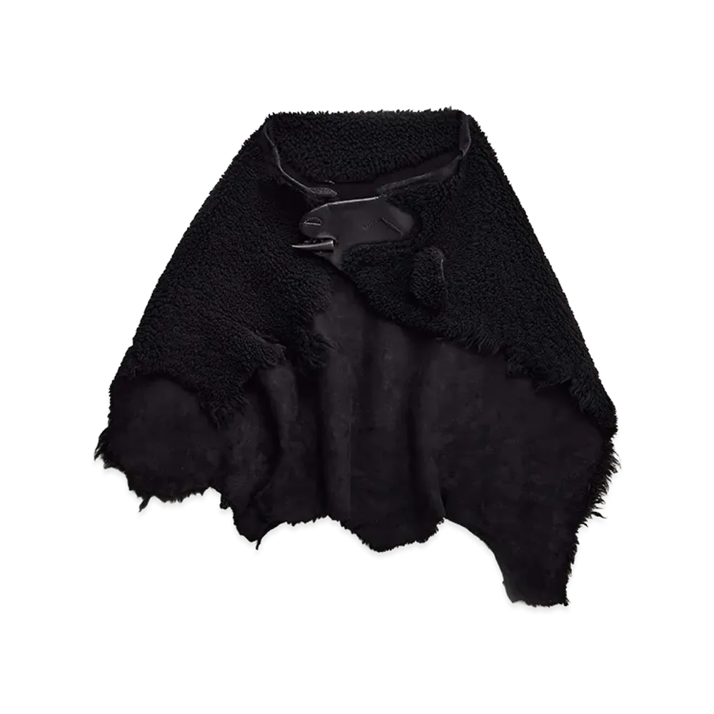 NICENESS Tracy Merino Mouton Capelet "Black"