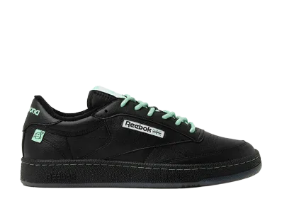 JAEJOONG × Reebok Club C 85 Vintage "Black"