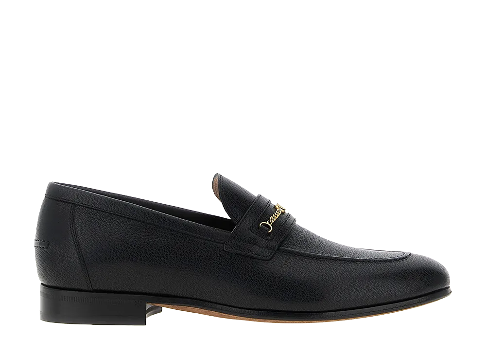 Valentino Garavani vlogo Signature Loafers "Black"