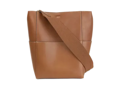 CELINE Sangle Bucket Bag