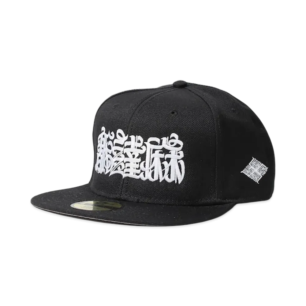 APHRODITEGANG Namedaruma Snapback Cap "Black/White"