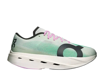 On Cloudboom Volt "Iceberg/Mantis"