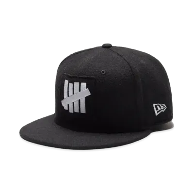 UNDEFEATED X NE Icon Patch Fitted "Black"