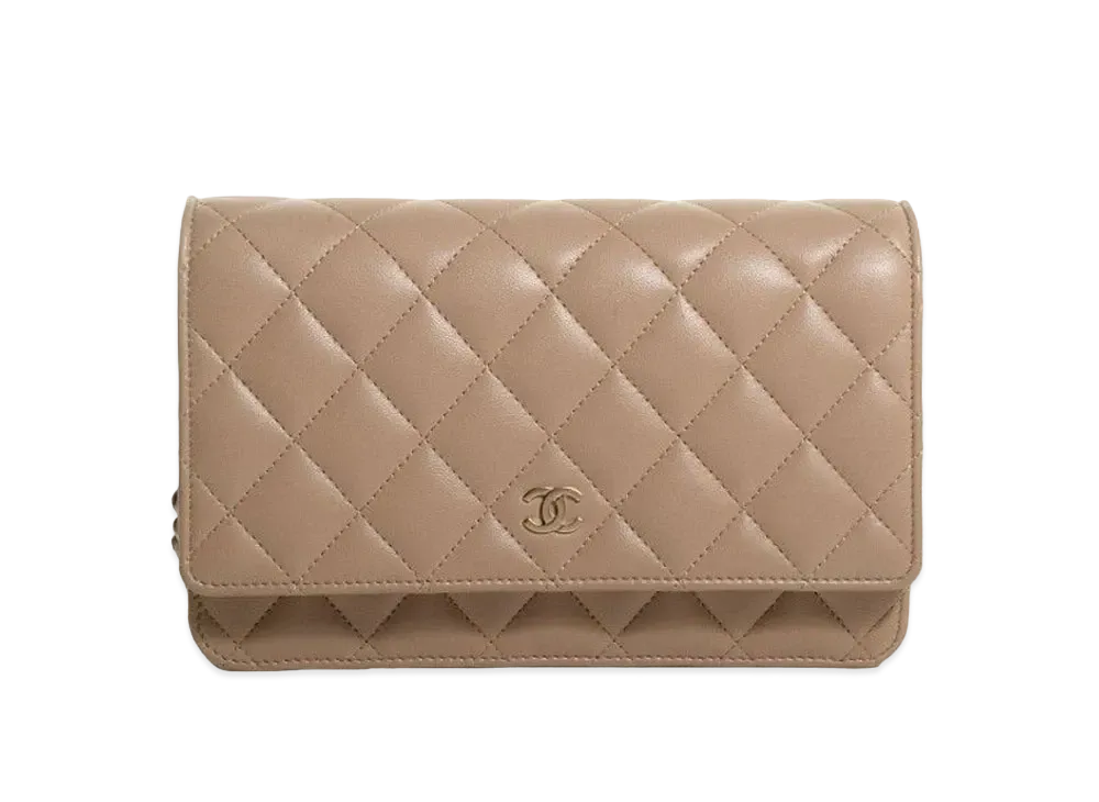 CHANEL Lambskin Matelasse Chain Wallet "Beige"
