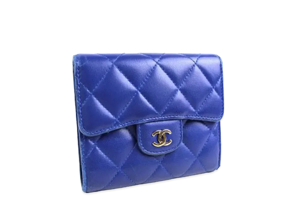 CHANEL Lambskin Matelasse Compact Wallet "Blue"