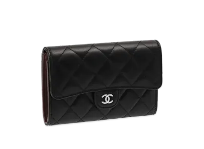 CHANEL Lambskin Matelasse Compact Wallet "Black"