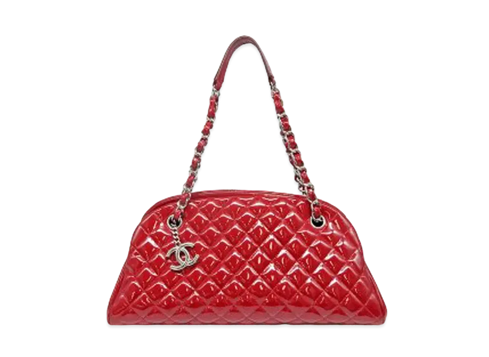 CHANEL Mademoiselle CC Chain Shoulder "Red"
