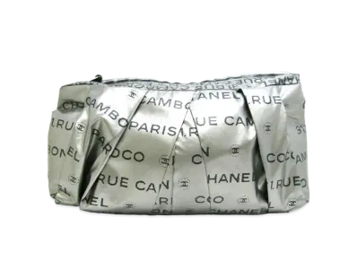 CHANEL Unlimited Clutch