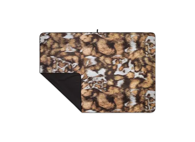 Carhartt WIP Wild Dog Packable Towel "Wild Dog Print"